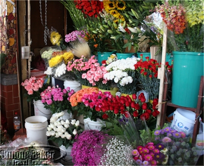 Vendor stalls at the Mercado de San Angel