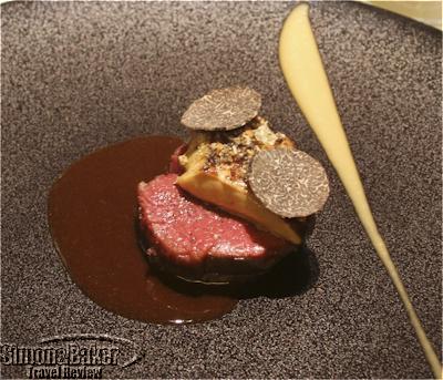 Beef Simmenthal roasted in semi-salted butter brioche bread-crumbed with foie gras and black truffle 