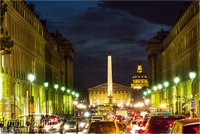 Rue Royale and Place de la Concorde at night.