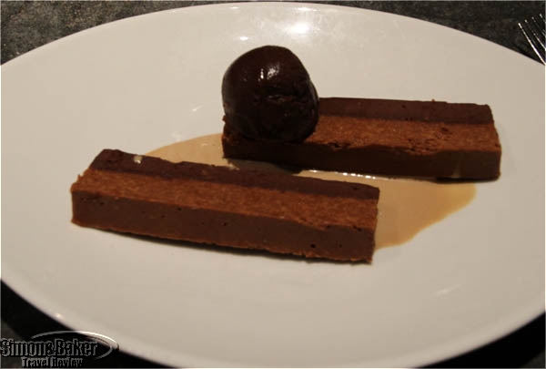 The chocolate dessert